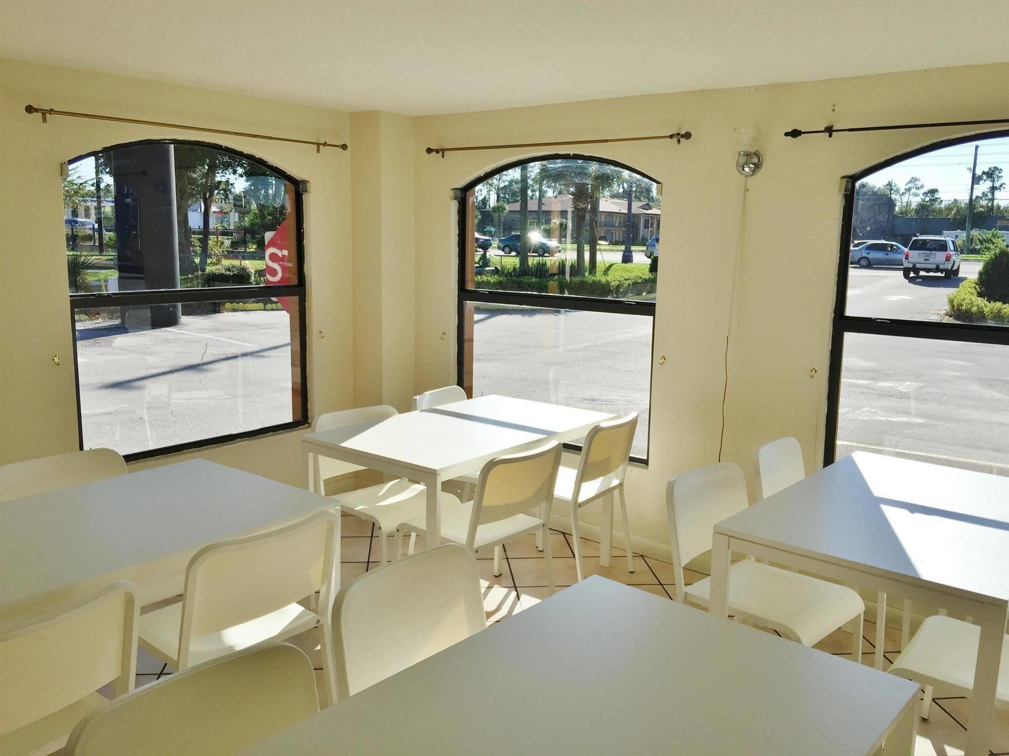 Country Hearth Inn- Кіссіммі Екстер'єр фото